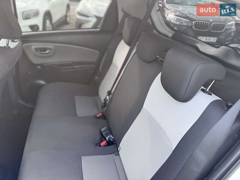 Хетчбек Toyota Yaris 2018 в Івано-Франківську