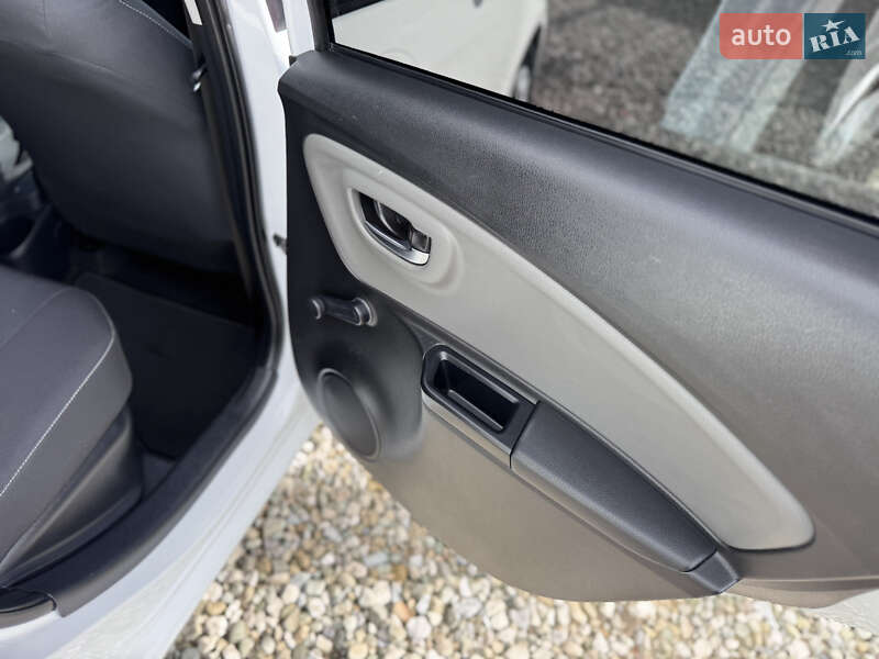 Хетчбек Toyota Yaris 2018 в Івано-Франківську