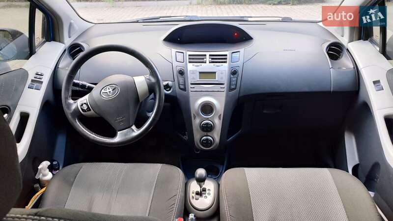 Хэтчбек Toyota Yaris 2006 в Одессе фото 4 Хэтчбек Toyota Yaris 2006 в Одессе