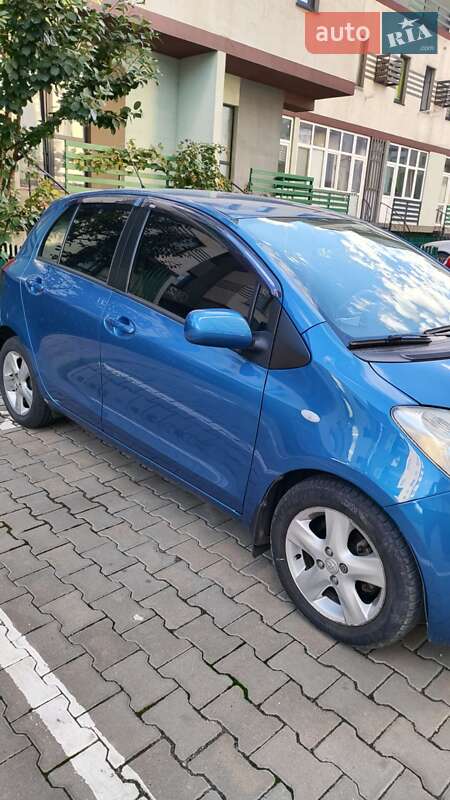 Хэтчбек Toyota Yaris 2006 в Одессе фото 12 Хэтчбек Toyota Yaris 2006 в Одессе