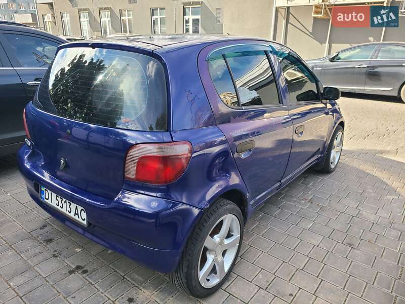 Хетчбек Toyota Yaris 1999 в Одесі