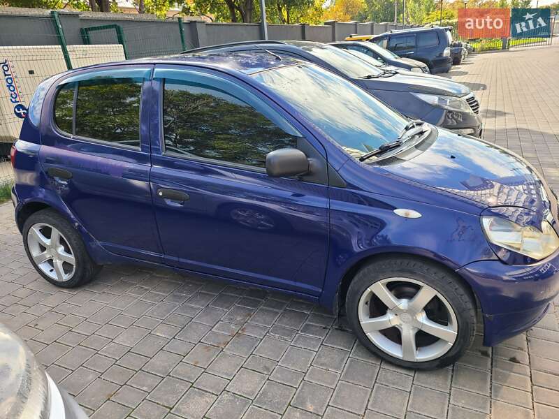 Хетчбек Toyota Yaris 1999 в Одесі