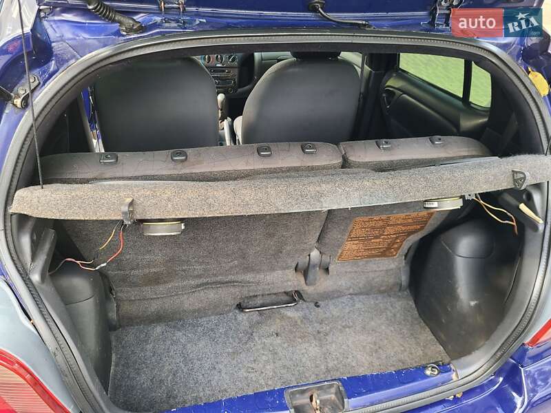 Хетчбек Toyota Yaris 1999 в Одесі