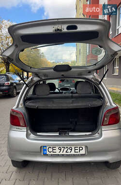Хэтчбек Toyota Yaris 2000 в  фото 13 Хэтчбек Toyota Yaris 2000 в