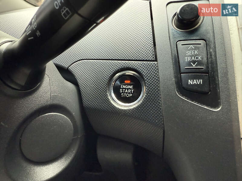 Хэтчбек Toyota Yaris 2006 в Львове