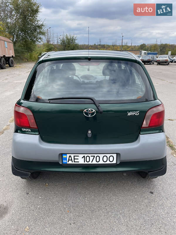Хетчбек Toyota Yaris 1999 в Запоріжжі