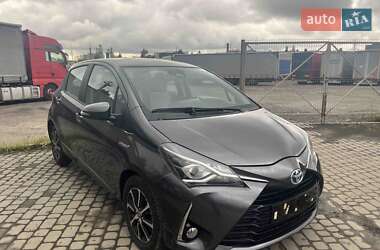 Хэтчбек Toyota Yaris 2018 в Львове