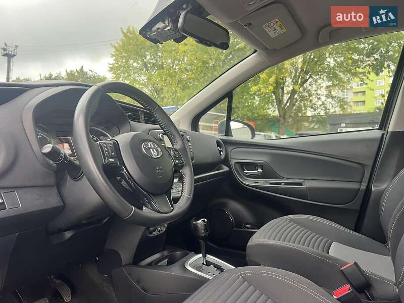 Хетчбек Toyota Yaris 2018 в Львові