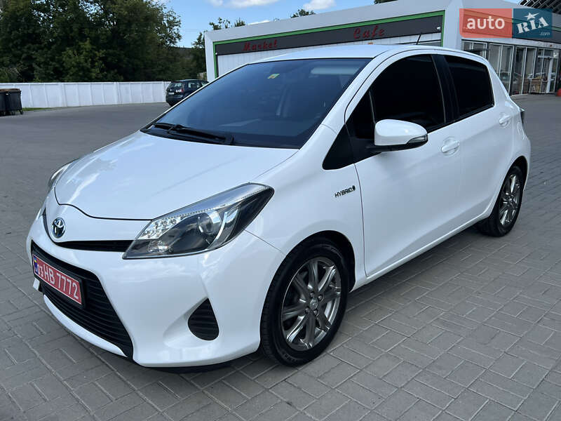 Хэтчбек Toyota Yaris 2014 в Житомире фото 8 Хэтчбек Toyota Yaris 2014 в Житомире