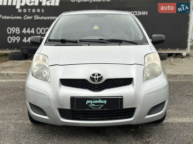 Хэтчбек Toyota Yaris 2009 в Харькове фото 2 Хэтчбек Toyota Yaris 2009 в Харькове