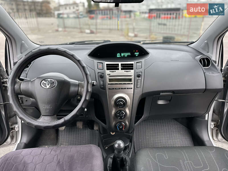 Хэтчбек Toyota Yaris 2009 в Харькове фото 10 Хэтчбек Toyota Yaris 2009 в Харькове