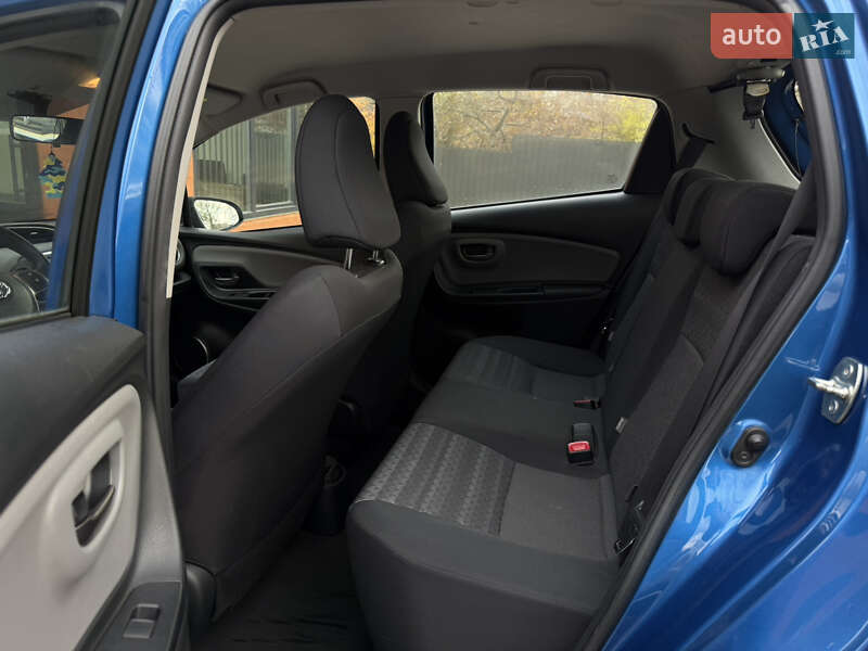 Хетчбек Toyota Yaris 2016 в Івано-Франківську