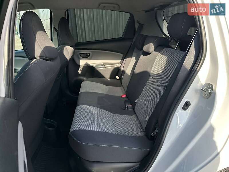 Хэтчбек Toyota Yaris 2018 в Киеве