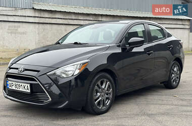 Седан Toyota Yaris 2018 в Киеве