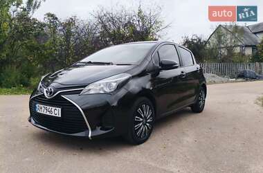 Хетчбек Toyota Yaris 2014 в Житомирі