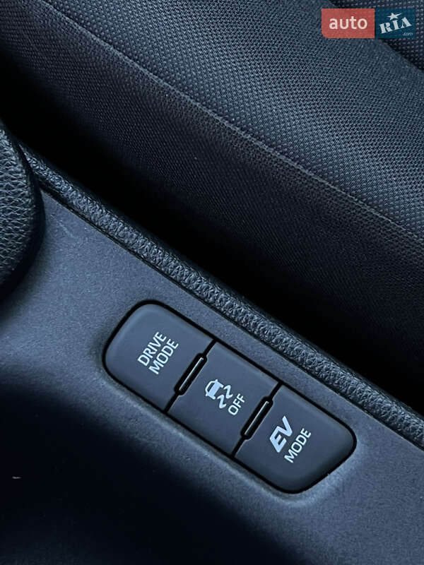 Хэтчбек Toyota Yaris 2021 в Николаеве