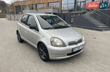 Хэтчбек Toyota Yaris 2001 в Ровно