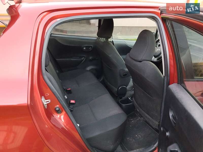 Хетчбек Toyota Yaris 2011 в Львові