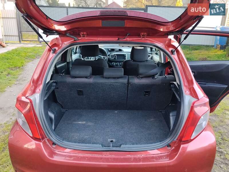 Хетчбек Toyota Yaris 2011 в Львові