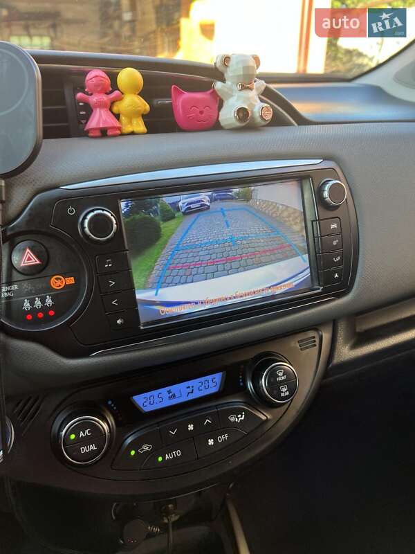 Хэтчбек Toyota Yaris 2014 в Львове фото 4 Хэтчбек Toyota Yaris 2014 в Львове
