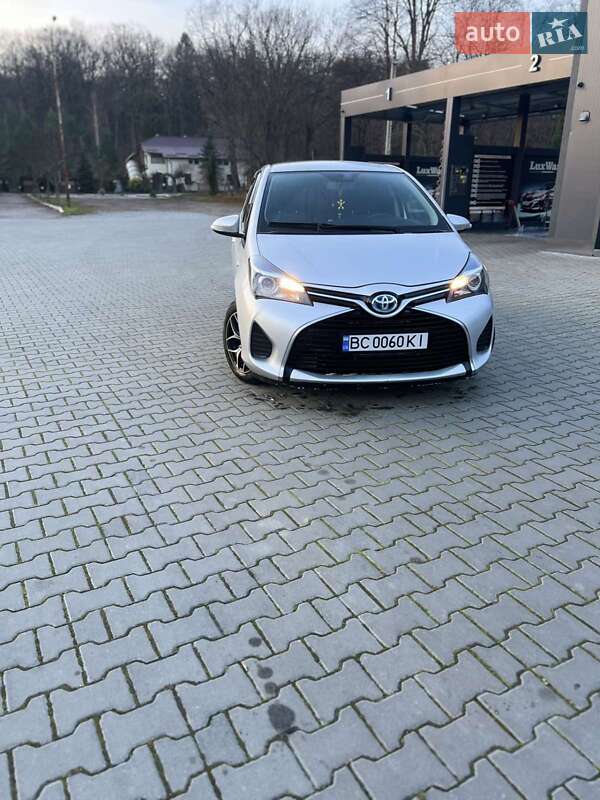 Хэтчбек Toyota Yaris 2014 в Львове фото 13 Хэтчбек Toyota Yaris 2014 в Львове