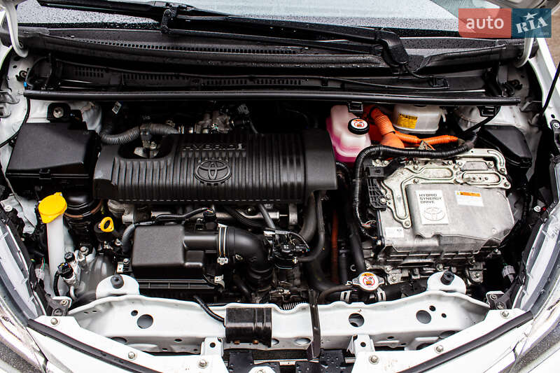 Хэтчбек Toyota Yaris 2017 в Львове фото 57 Хэтчбек Toyota Yaris 2017 в Львове