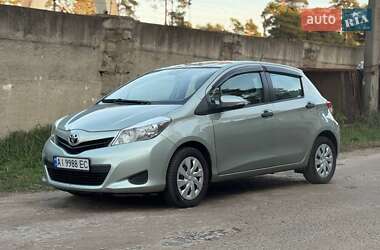 Хетчбек Toyota Yaris 2011 в Києві