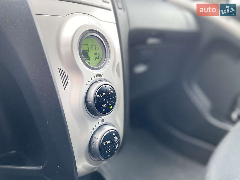 Хэтчбек Toyota Yaris 2008 в Николаеве