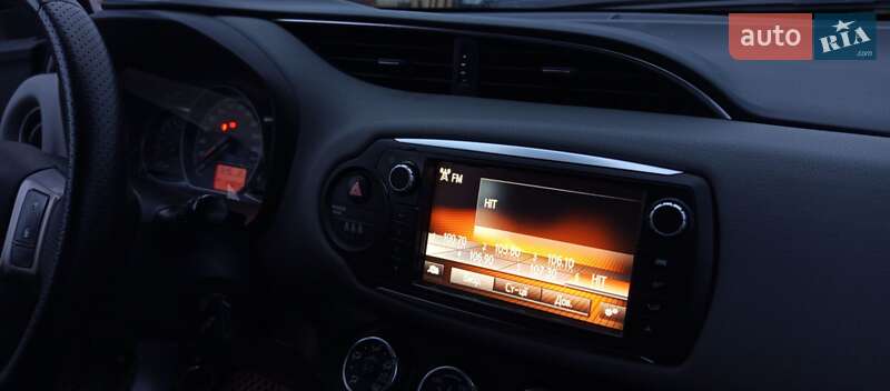 Хэтчбек Toyota Yaris 2014 в Житомире фото 23 Хэтчбек Toyota Yaris 2014 в Житомире
