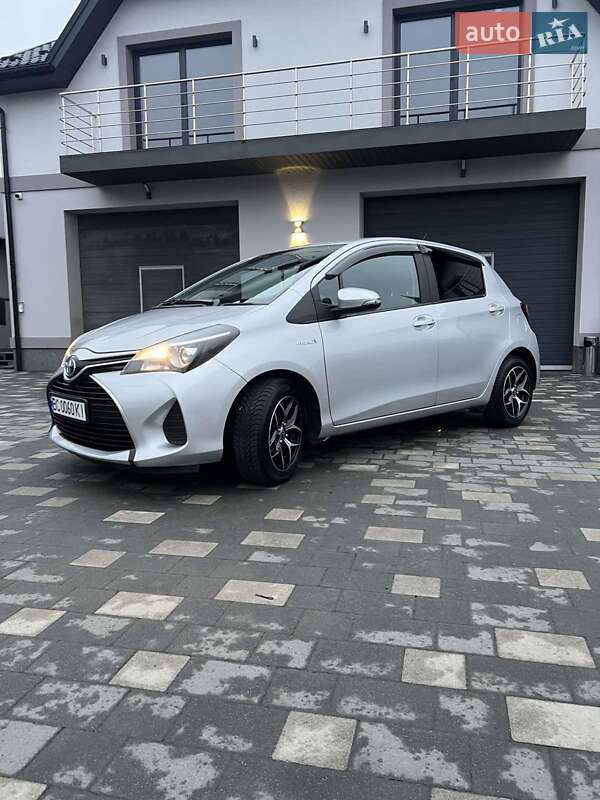 Toyota Yaris 2014
