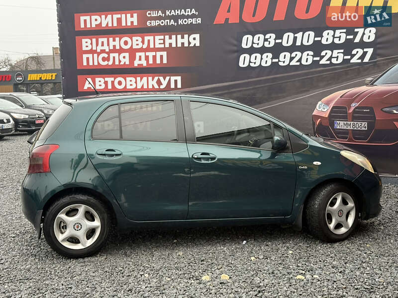 Хетчбек Toyota Yaris 2006 в Стрию