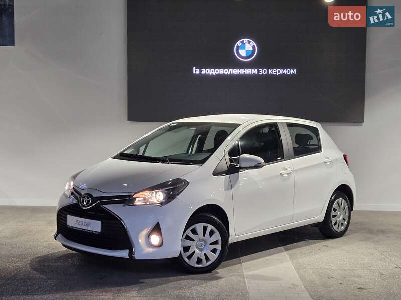 Хэтчбек Toyota Yaris 2014 в Одессе фото 3 Хэтчбек Toyota Yaris 2014 в Одессе