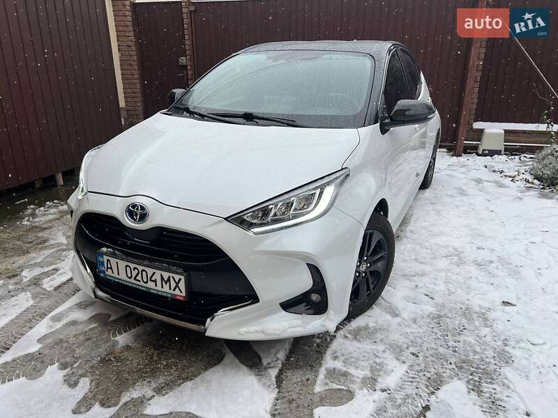 Toyota Yaris 2021