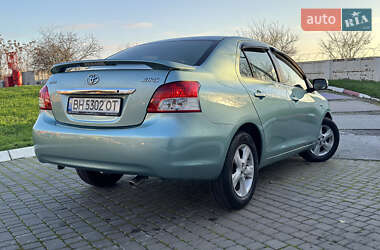 Седан Toyota Yaris 2007 в Одессе
