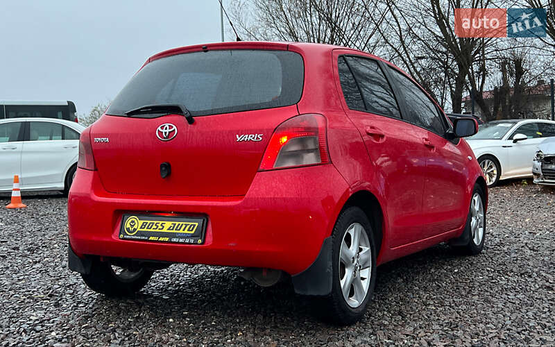 Хэтчбек Toyota Yaris 2007 в Львове