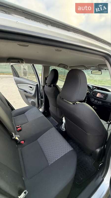 Хетчбек Toyota Yaris 2016 в Києві