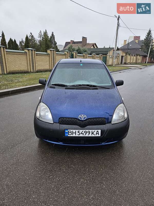 Хэтчбек Toyota Yaris 1999 в Харькове