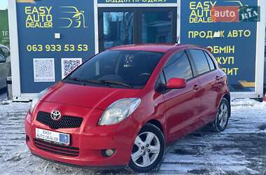 Хетчбек Toyota Yaris 2008 в Києві