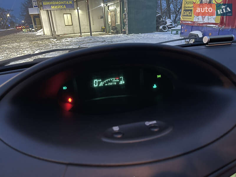 Хетчбек Toyota Yaris 2003 в Броварах