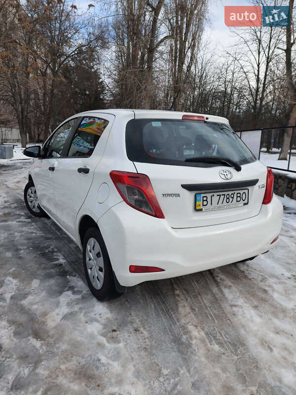 Хетчбек Toyota Yaris 2012 в Кременчуці