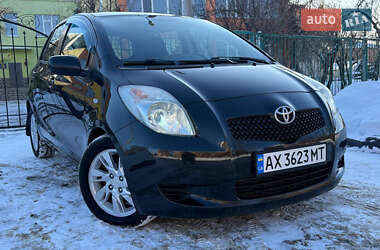 Хетчбек Toyota Yaris 2007 в Харкові