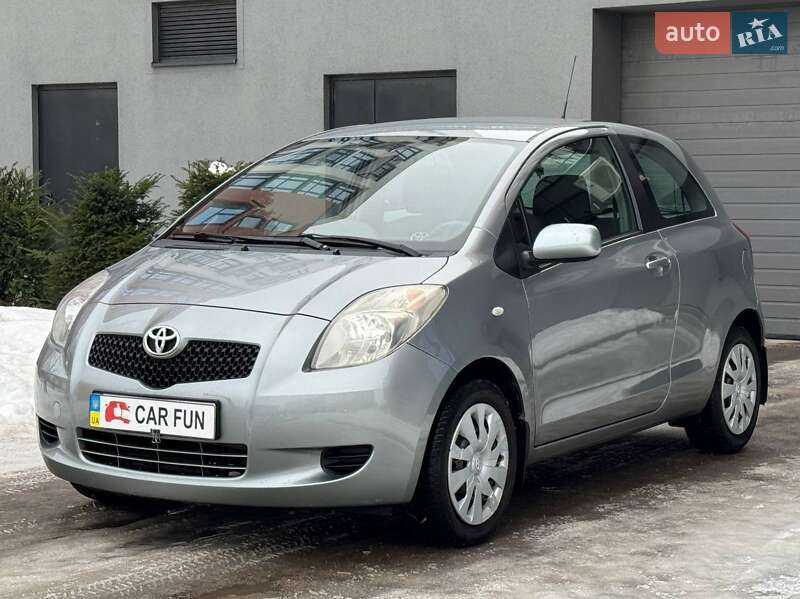 Toyota Yaris 2006