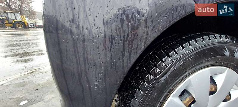 Хэтчбек Toyota Yaris 2013 в Полтаве