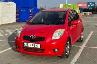 Хэтчбек Toyota Yaris 2006 в Ивано-Франковске