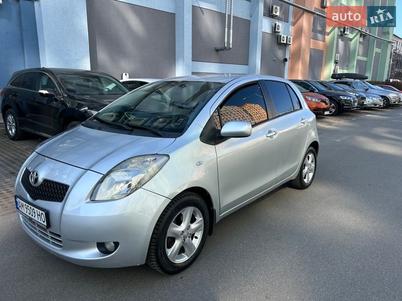 Toyota Yaris 2006