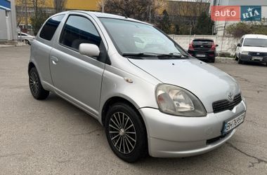 Хэтчбек Toyota Yaris 2000 в Одессе