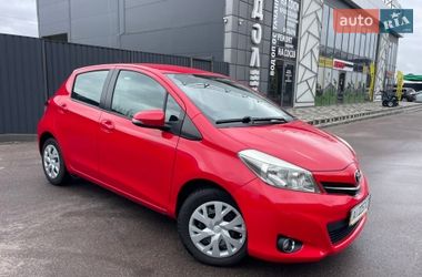 Хэтчбек Toyota Yaris 2012 в Киеве