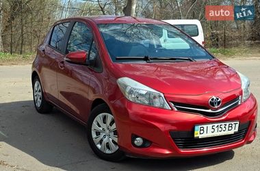 Хэтчбек Toyota Yaris 2012 в Кременчуге