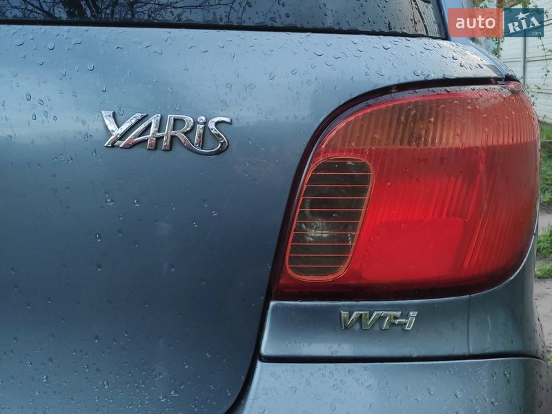 Toyota Yaris 2005