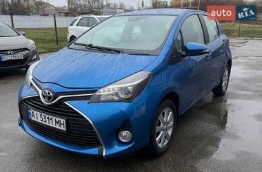 Хэтчбек Toyota Yaris 2016 в Киеве